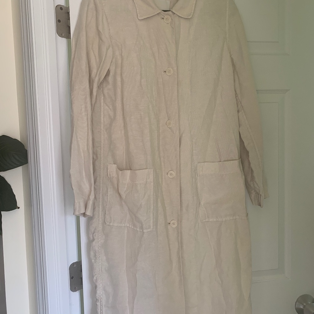 Long sleeve long linen button down trench in ivory XS